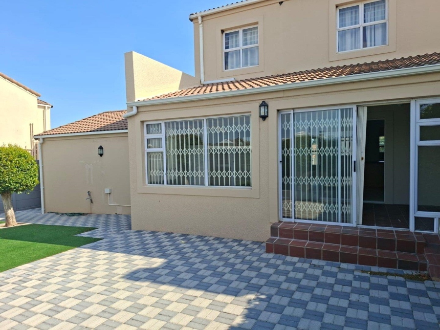 3 Bedroom Property for Sale in Pinehurst Western Cape